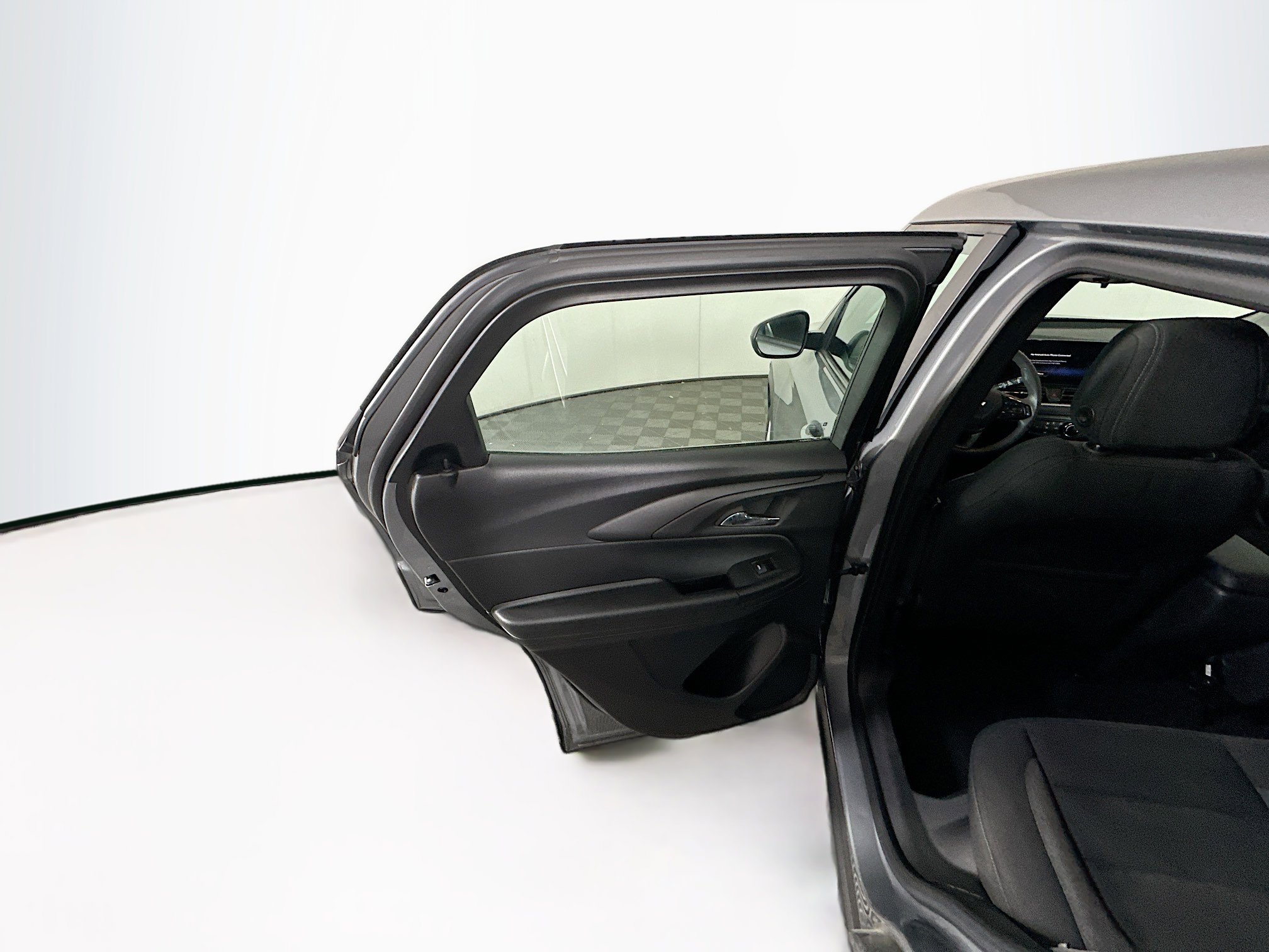 Used 2024 Chevrolet TrailBlazer LS image 26