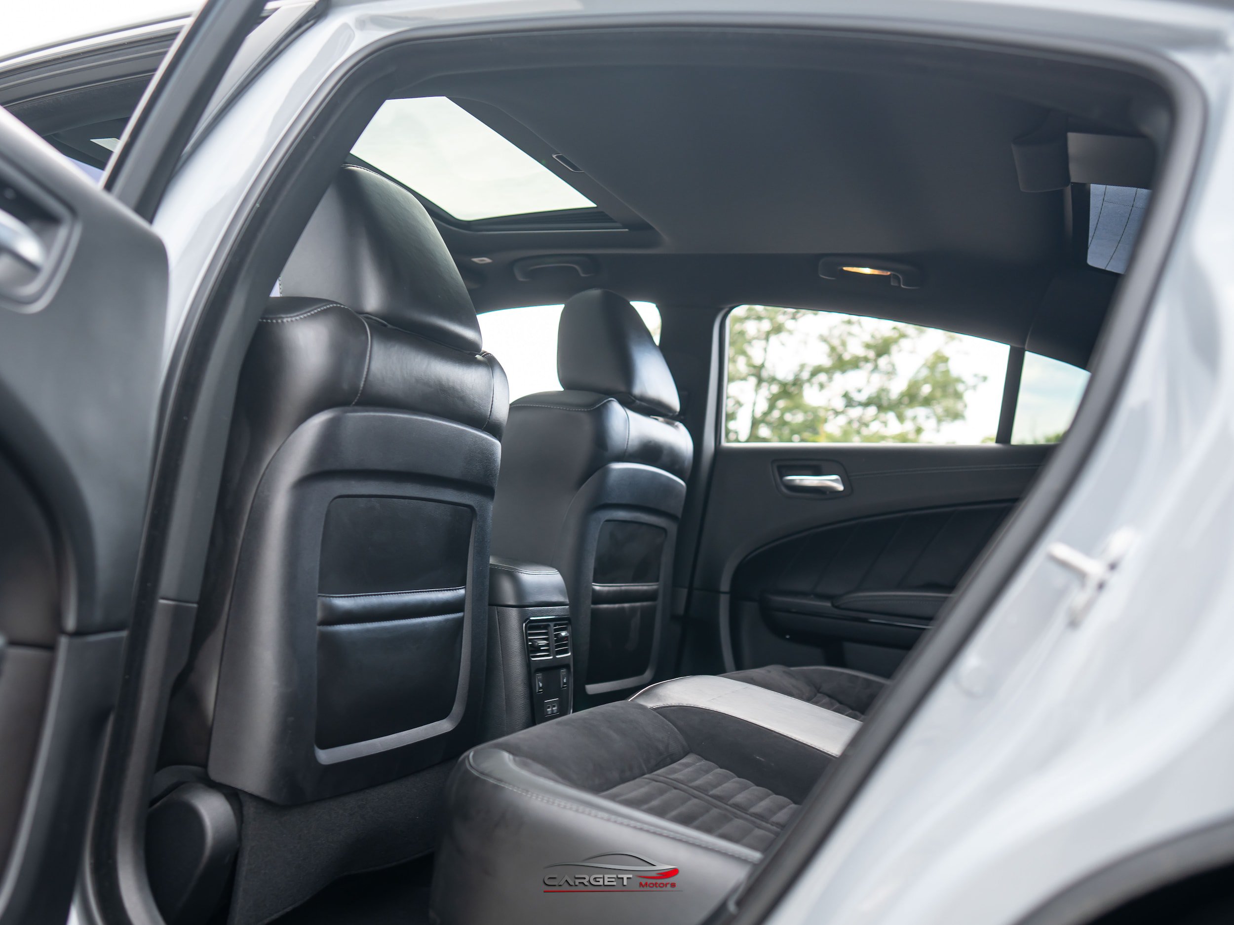 Used 2021 Dodge Charger Scat Pack w/ Daytona Edition Group RWD image 21