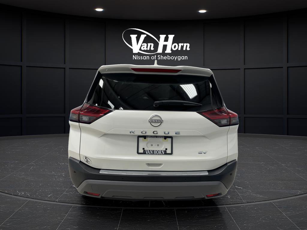 Used 2023 Nissan Rogue SV w/ SV Premium B Package image 13