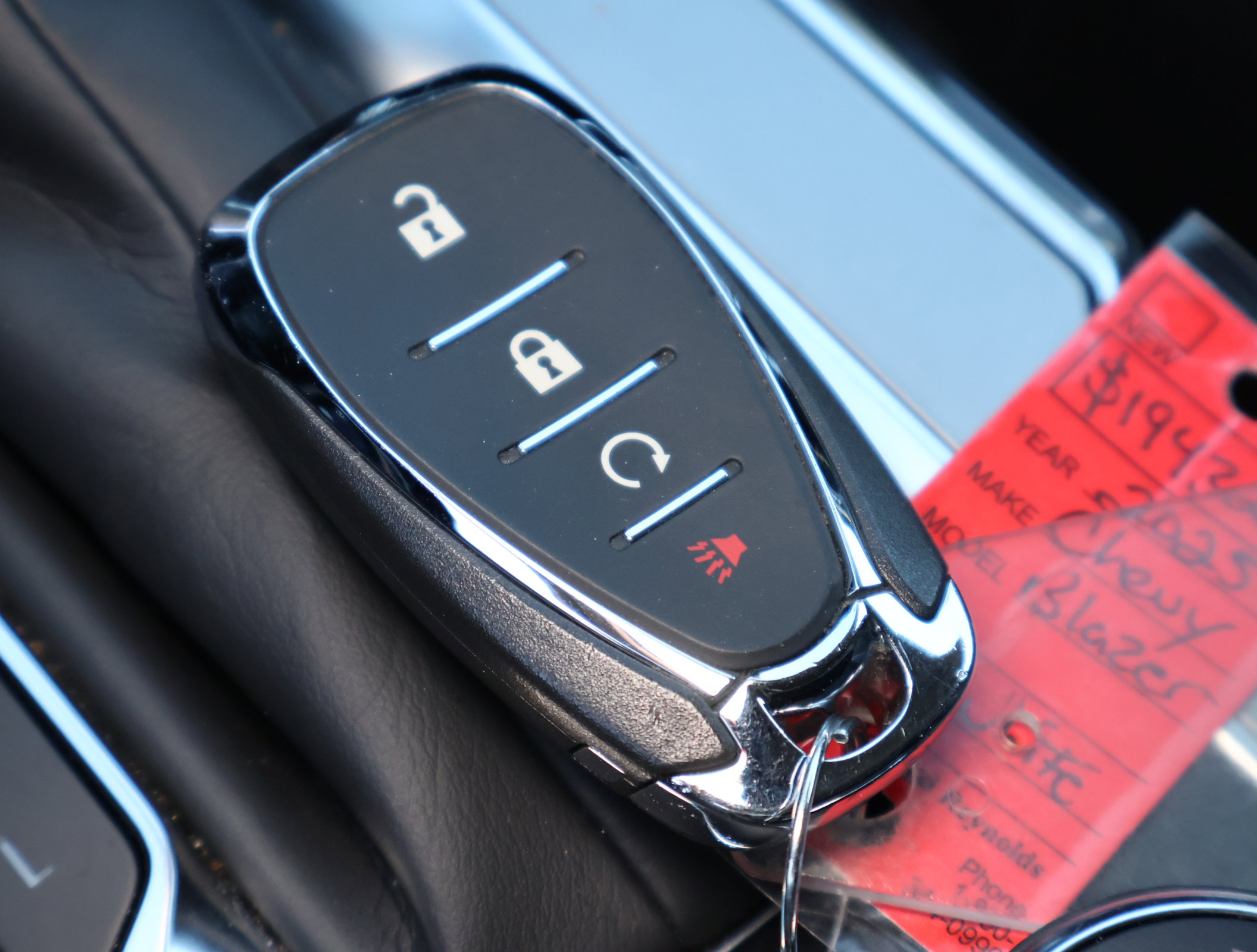 Used 2025 Chevrolet Blazer LT image 24