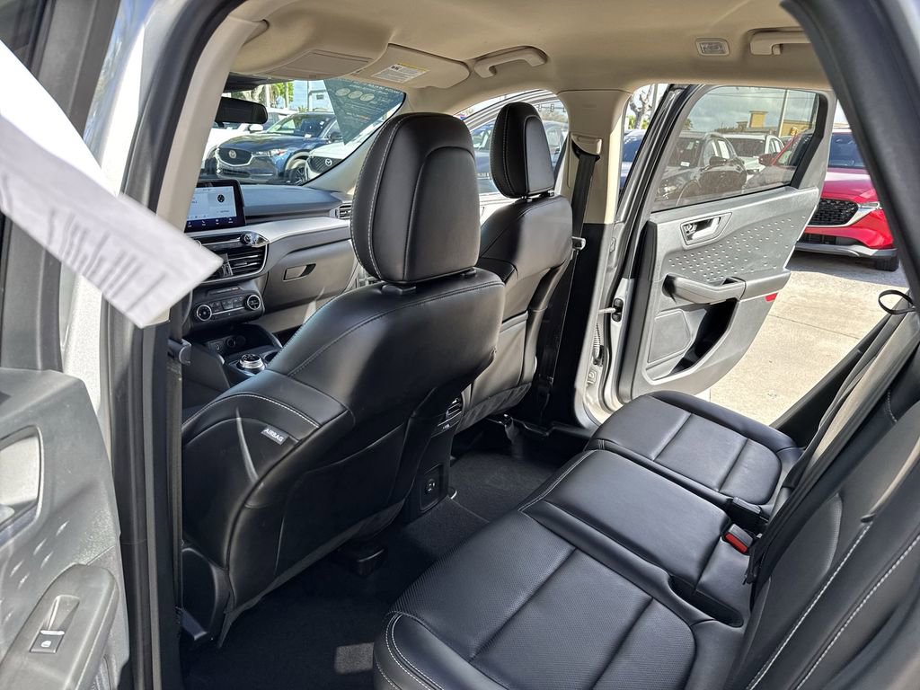 Used 2020 Ford Escape SEL image 36