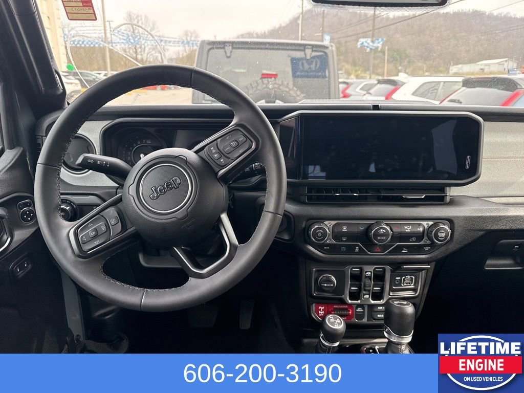 Used 2025 Jeep Wrangler Willys 4xe image 17