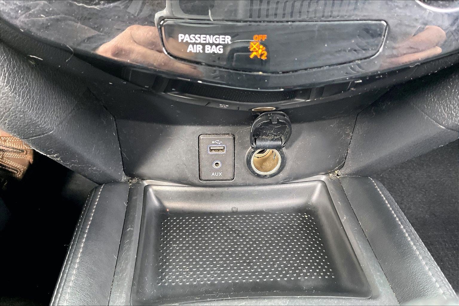 Used 2017 Nissan Rogue SL w/ SL Premium Package image 21