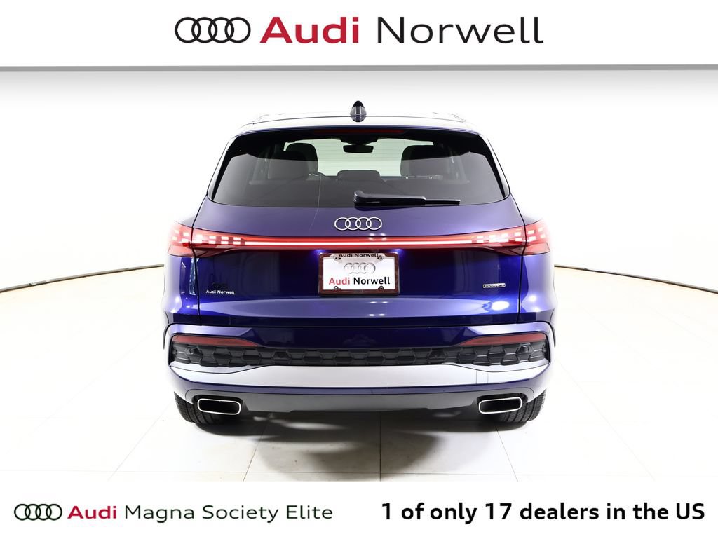 Used 2025 Audi Q5 Premium Plus w/ Premium Plus AWD/4WD image 15