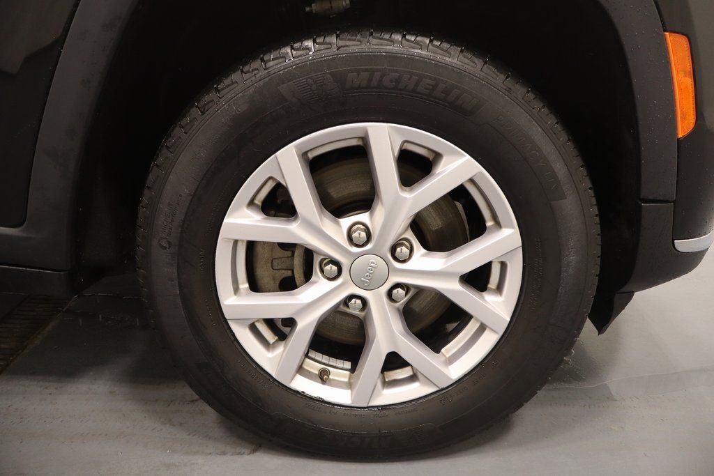 Certified 2022 Jeep Grand Cherokee L Limited image 29