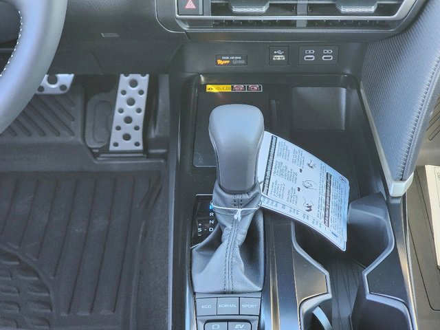 New 2026 Toyota Camry SE image 10