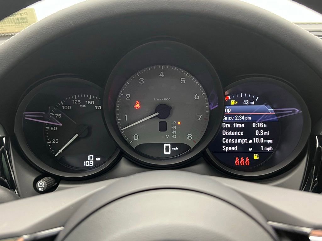 New 2026 Porsche Macan S image 10