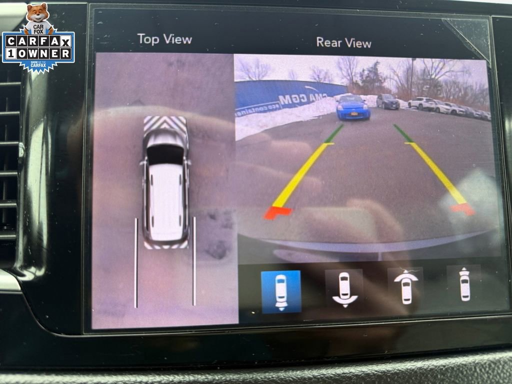 Used 2020 Chrysler Pacifica Touring-L Plus w/ Tire & Wheel Group image 13