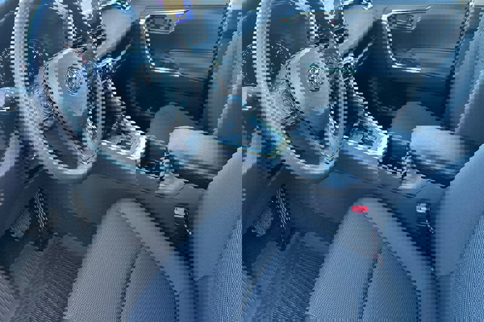 New 2025 Toyota RAV4 LE image 11