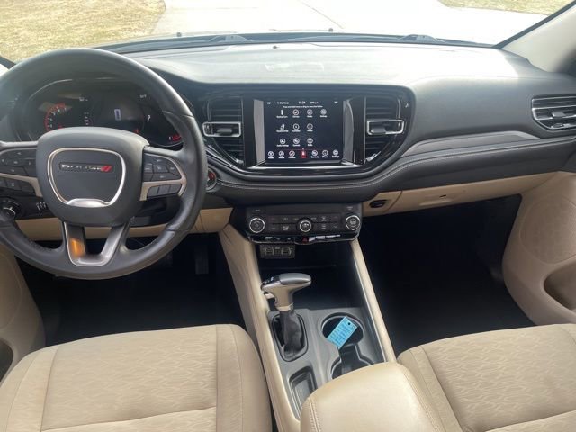 Used 2022 Dodge Durango SXT image 3