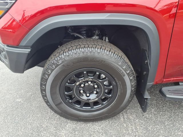 Used 2025 GMC Sierra 1500 AT4X w/ AT4X AEV Edition AWD/4WD image 4