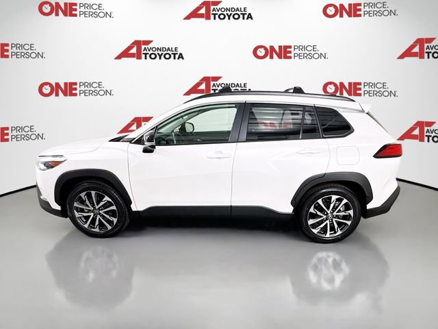 Certified 2025 Toyota Corolla Cross XLE w/ Convenience Package image 4