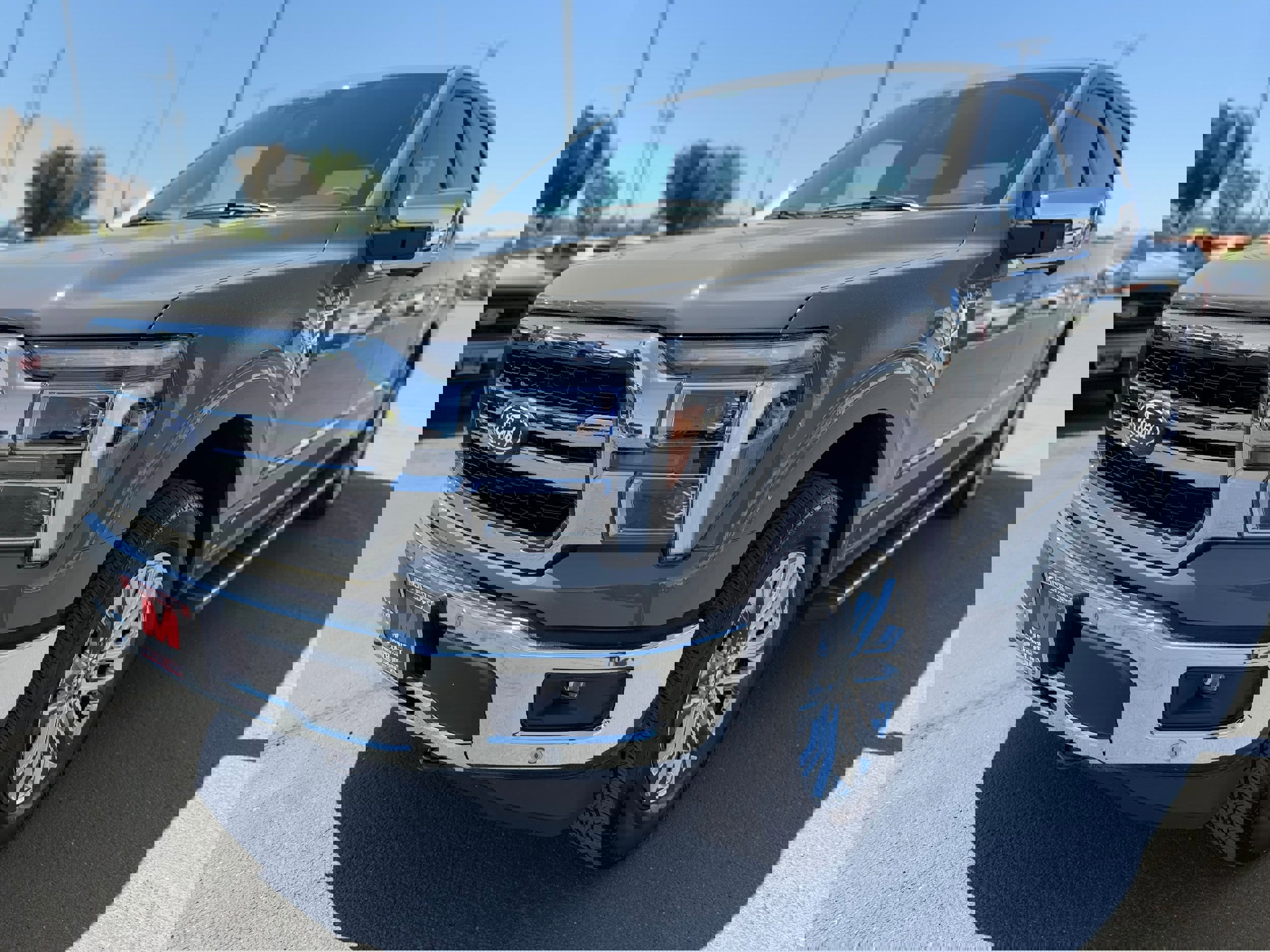 New 2025 Ford F150 Lariat w/ Equipment Group 501A Mid image 9