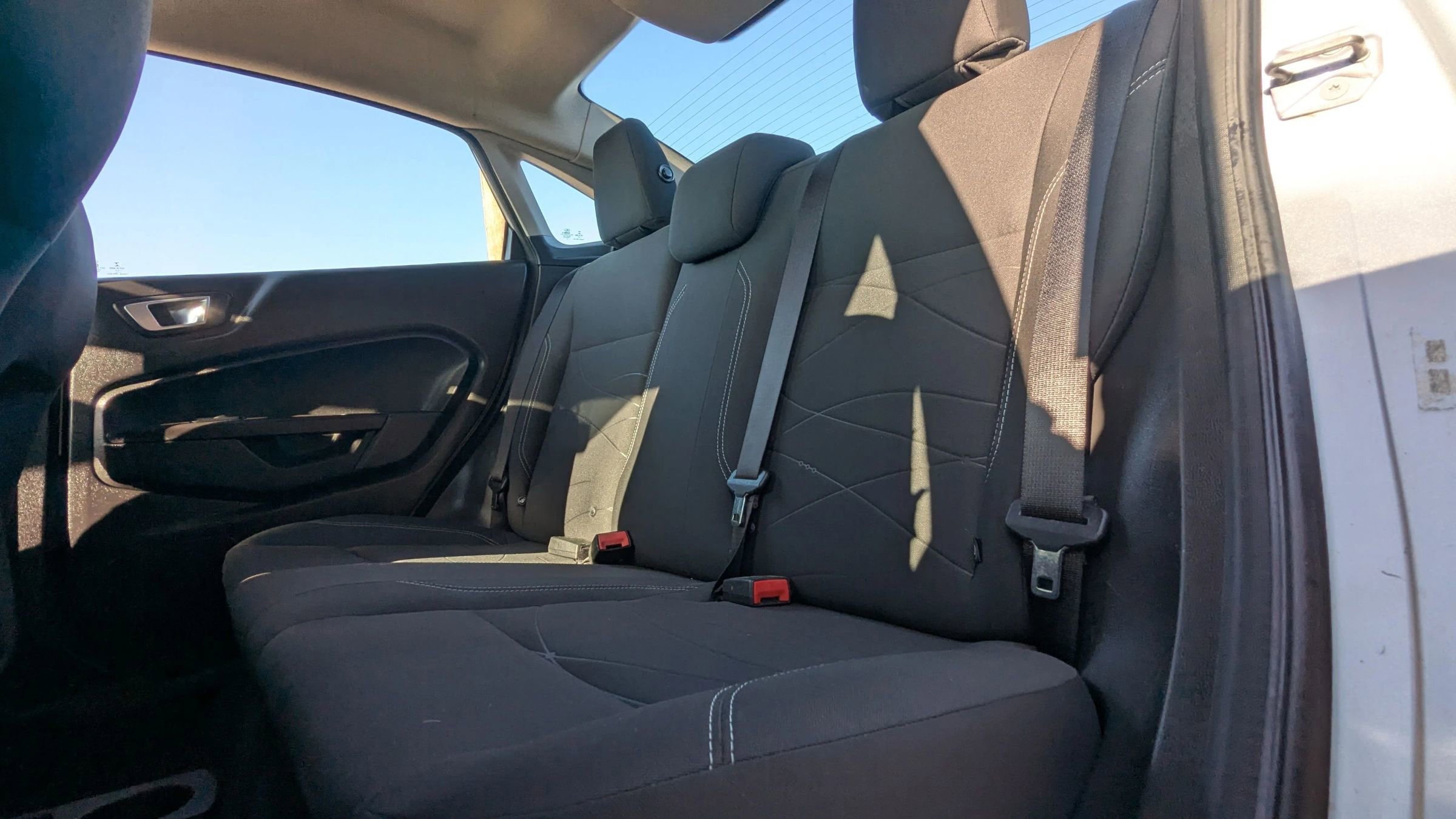 Used 2014 Ford Fiesta SE FWD image 14
