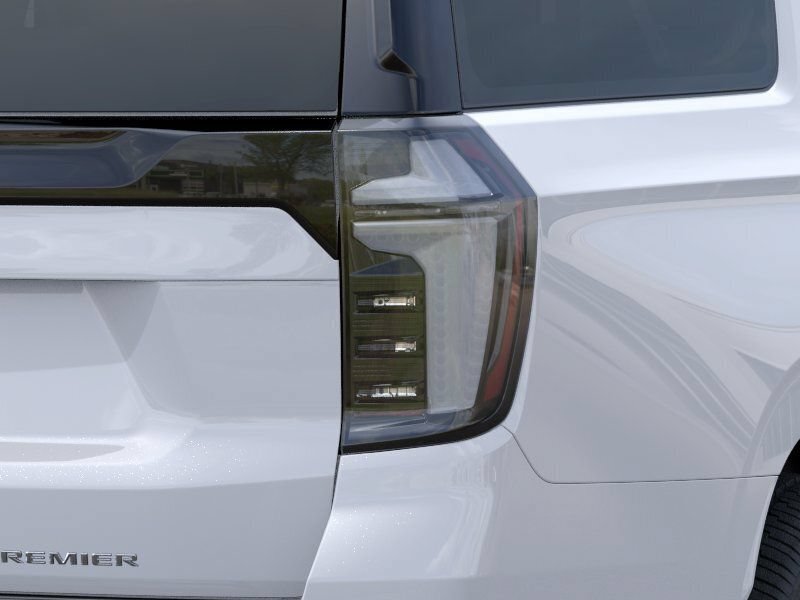 New 2026 Chevrolet Suburban Premier AWD/4WD image 12