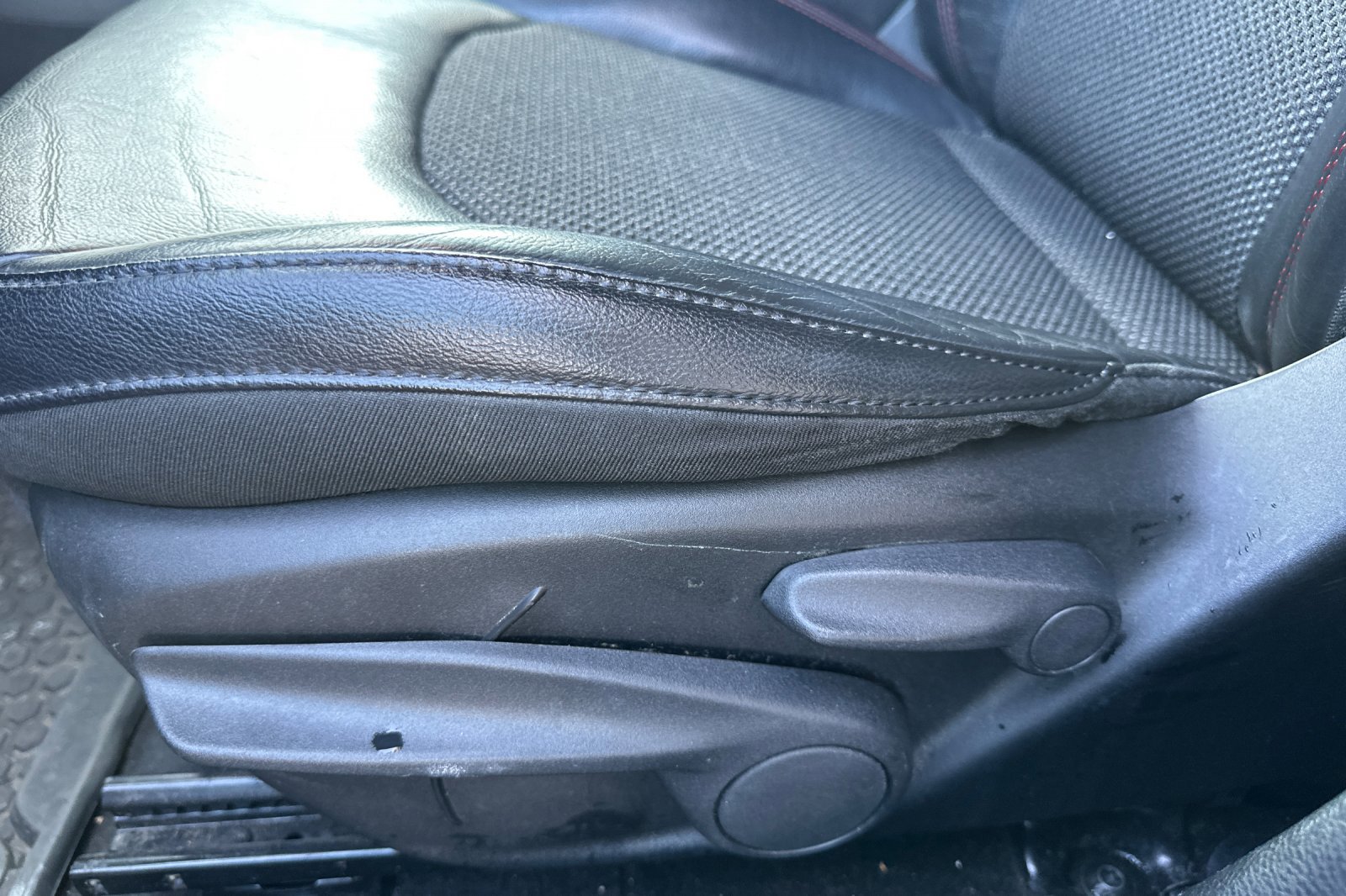 Used 2018 Jeep Compass Trailhawk image 13