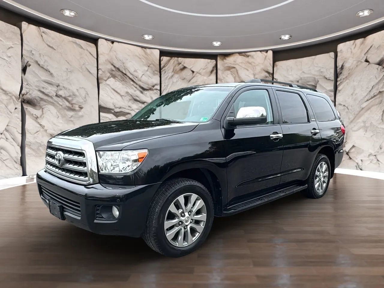 Used 2014 Toyota Sequoia Limited image 1
