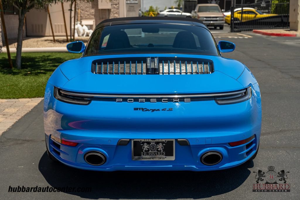 Used 2023 Porsche 911 AWD/4WD image 10
