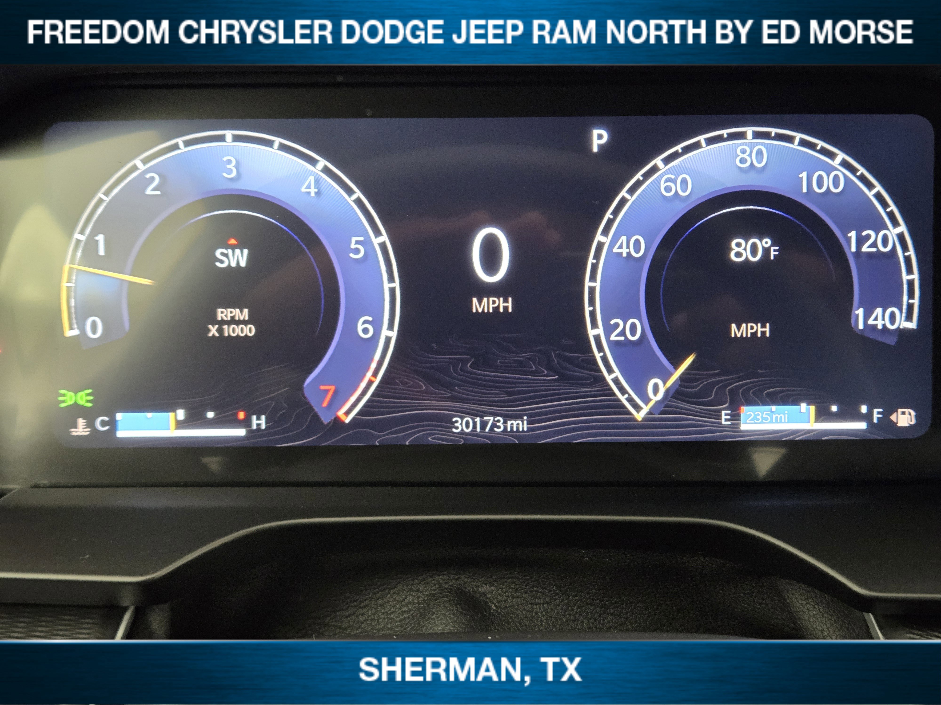 Used 2025 Jeep Grand Cherokee Altitude AWD/4WD image 10