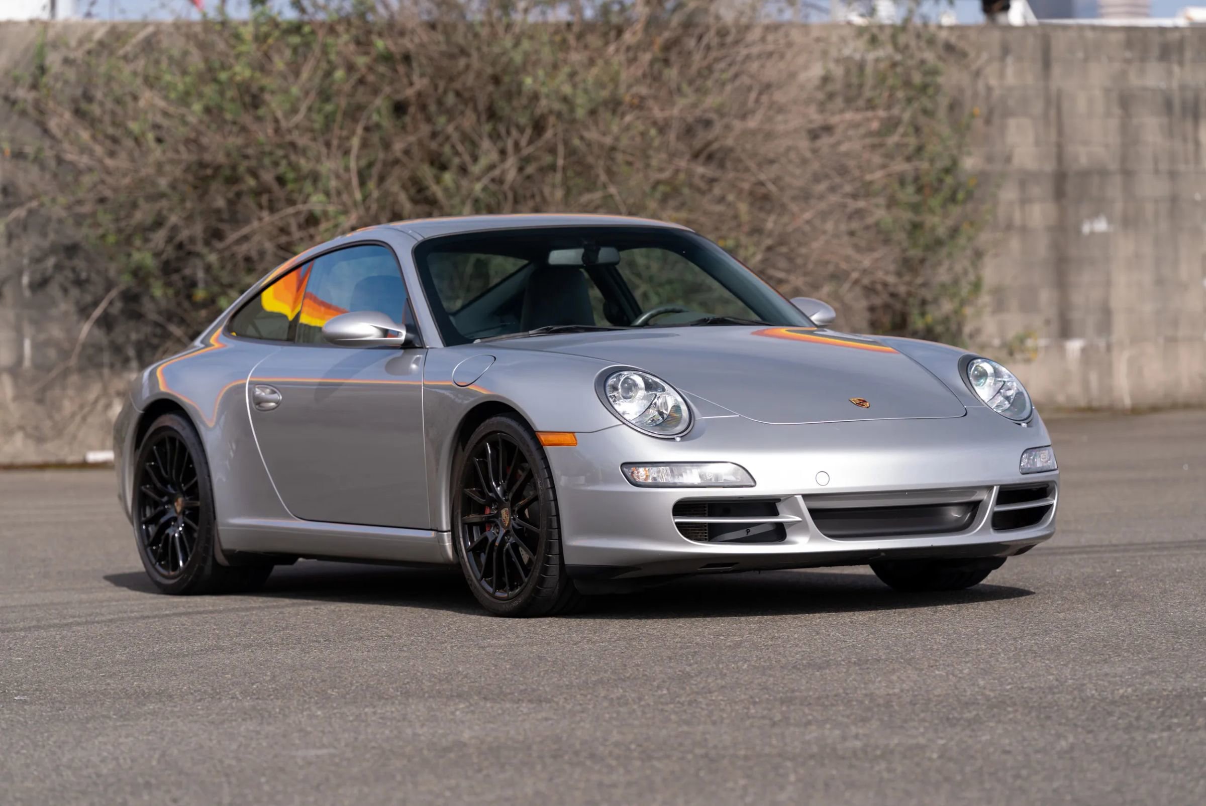 Used 2005 Porsche 911 Carrera S image 25