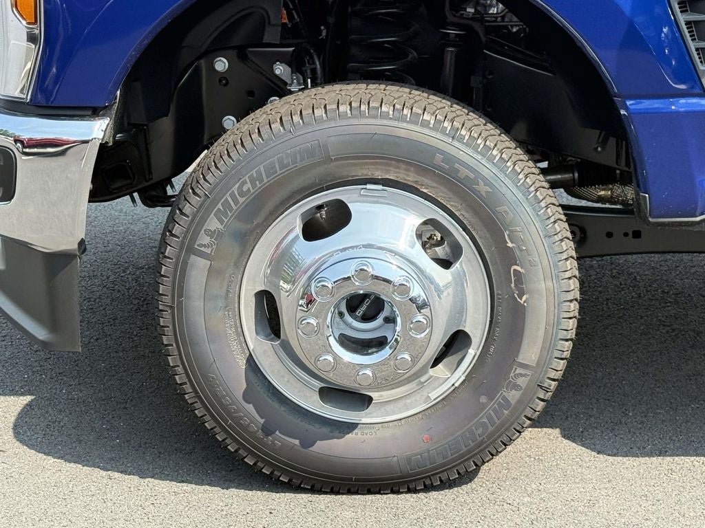 New 2026 Ford F350 XLT AWD/4WD image 8