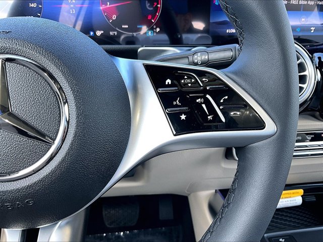 New 2026 Mercedes-Benz GLB 250 image 21
