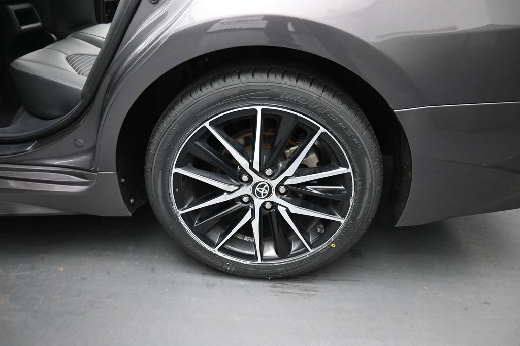 Used 2023 Toyota Camry SE FWD image 18