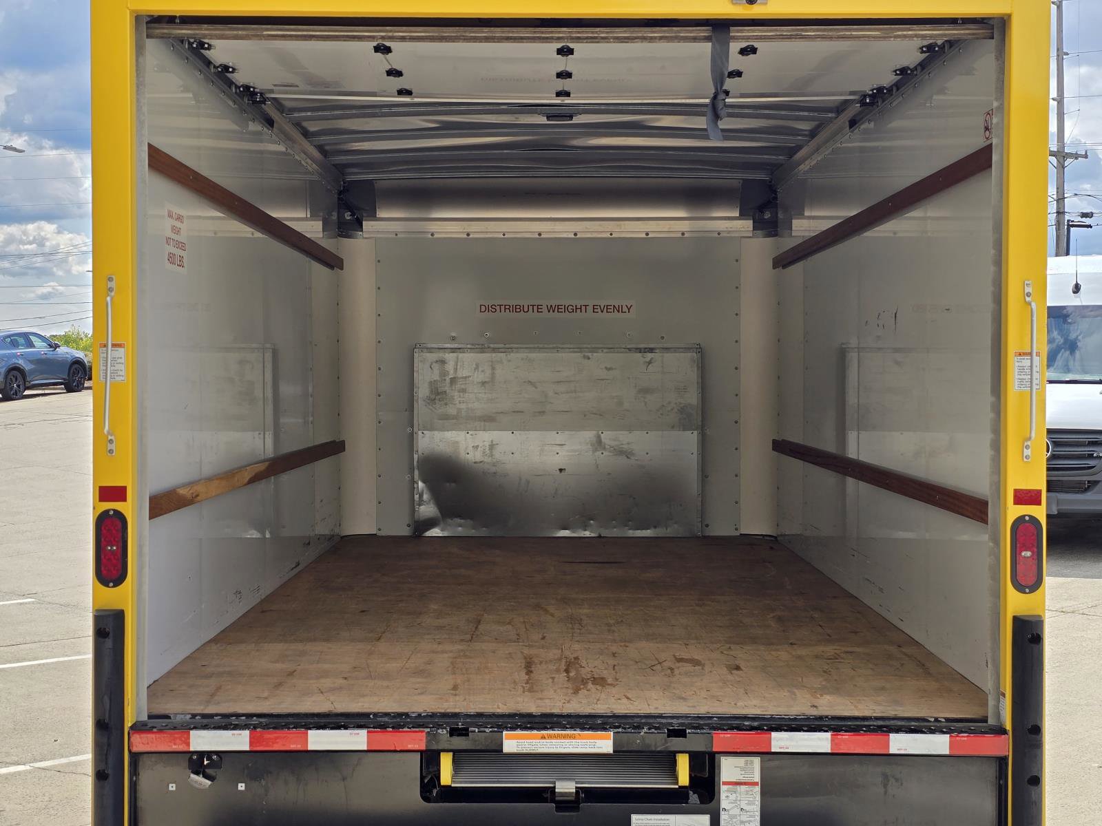 Used 2024 Ford E-350 and Econoline 350 Super Duty w/ Driver's Safety Package image 17