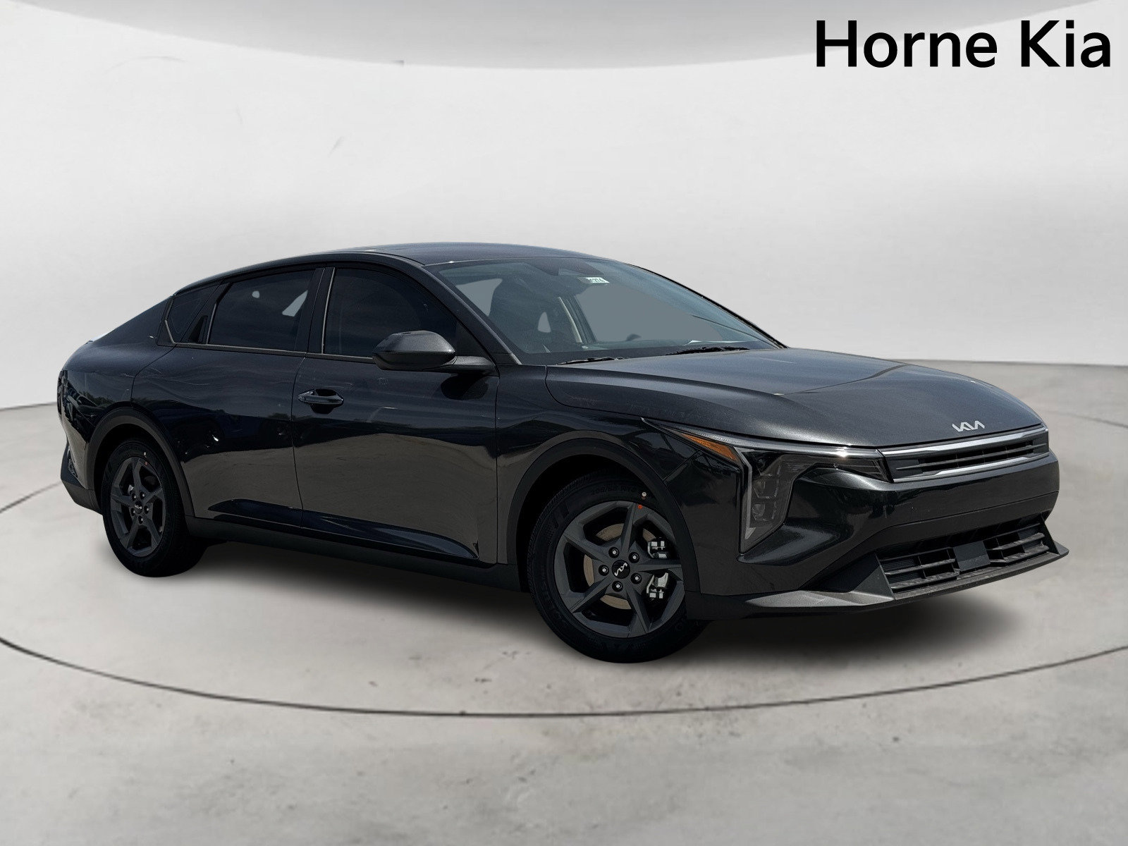 New 2025 Kia K4 LXS image 2