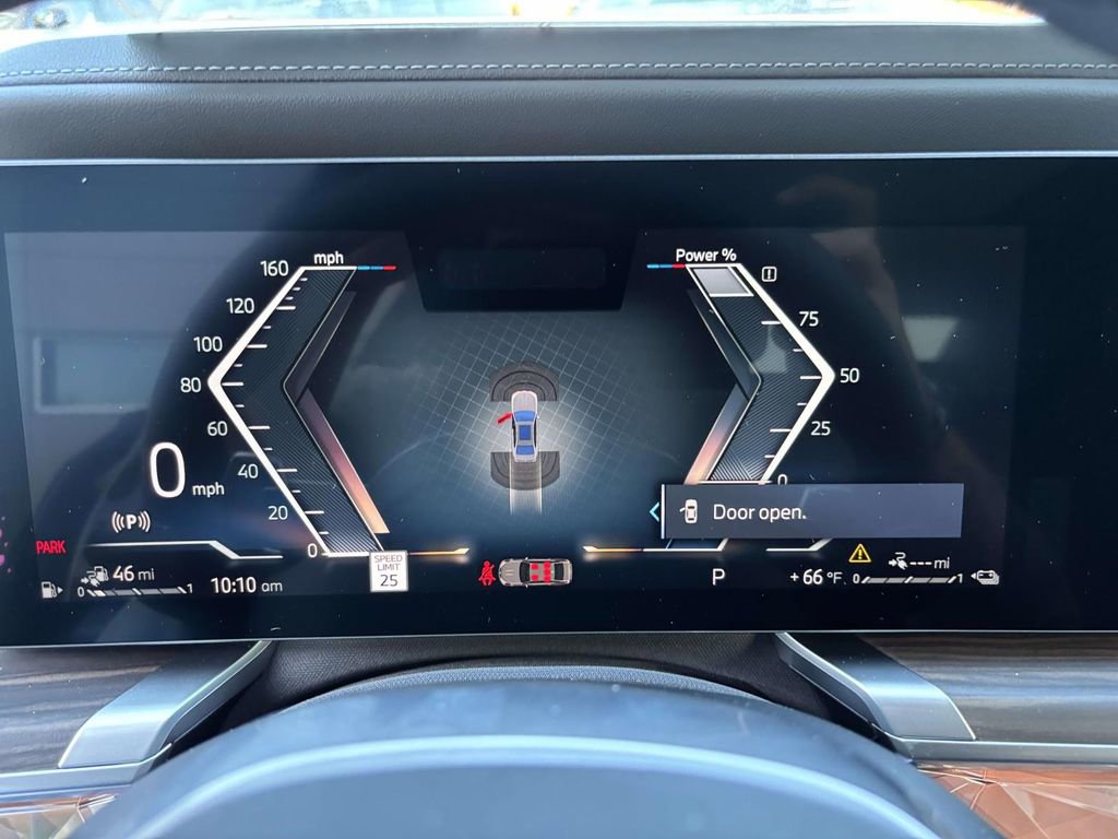 New 2026 BMW 750e xDrive w/ Executive Package image 16