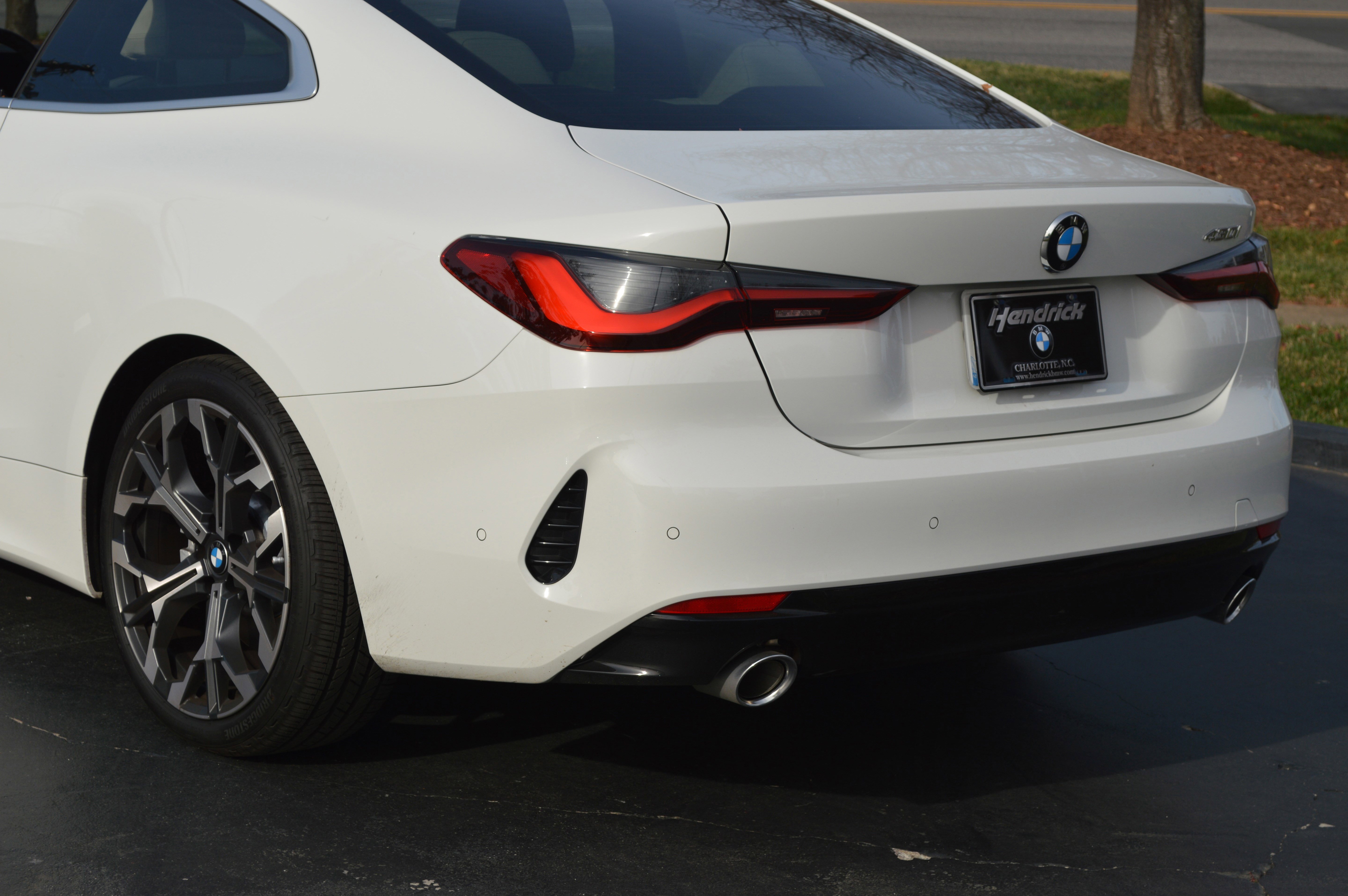 Used 2026 BMW 430i Coupe w/ Parking Assistance Package image 3