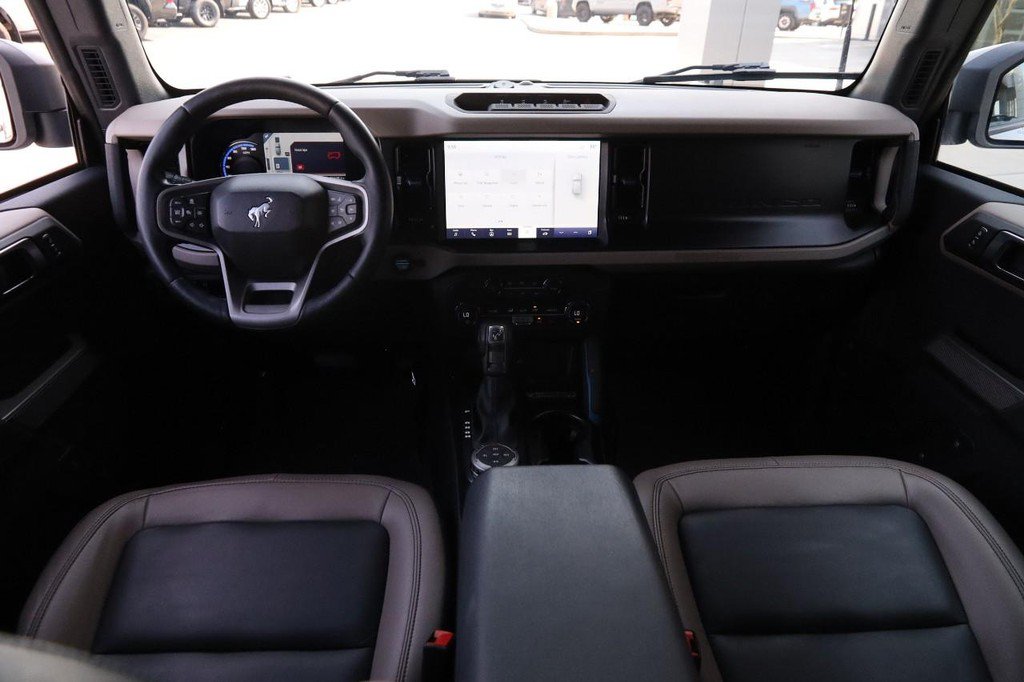 Used 2023 Ford Bronco Wildtrak AWD/4WD image 22