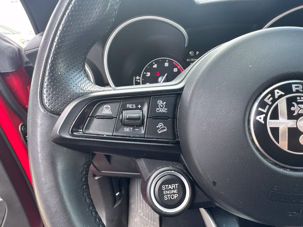 Used 2023 Alfa Romeo Stelvio Ti AWD/4WD image 36