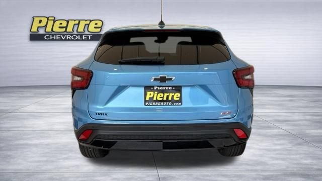 New 2026 Chevrolet Trax RS w/ Driver Confidence Package FWD image 3