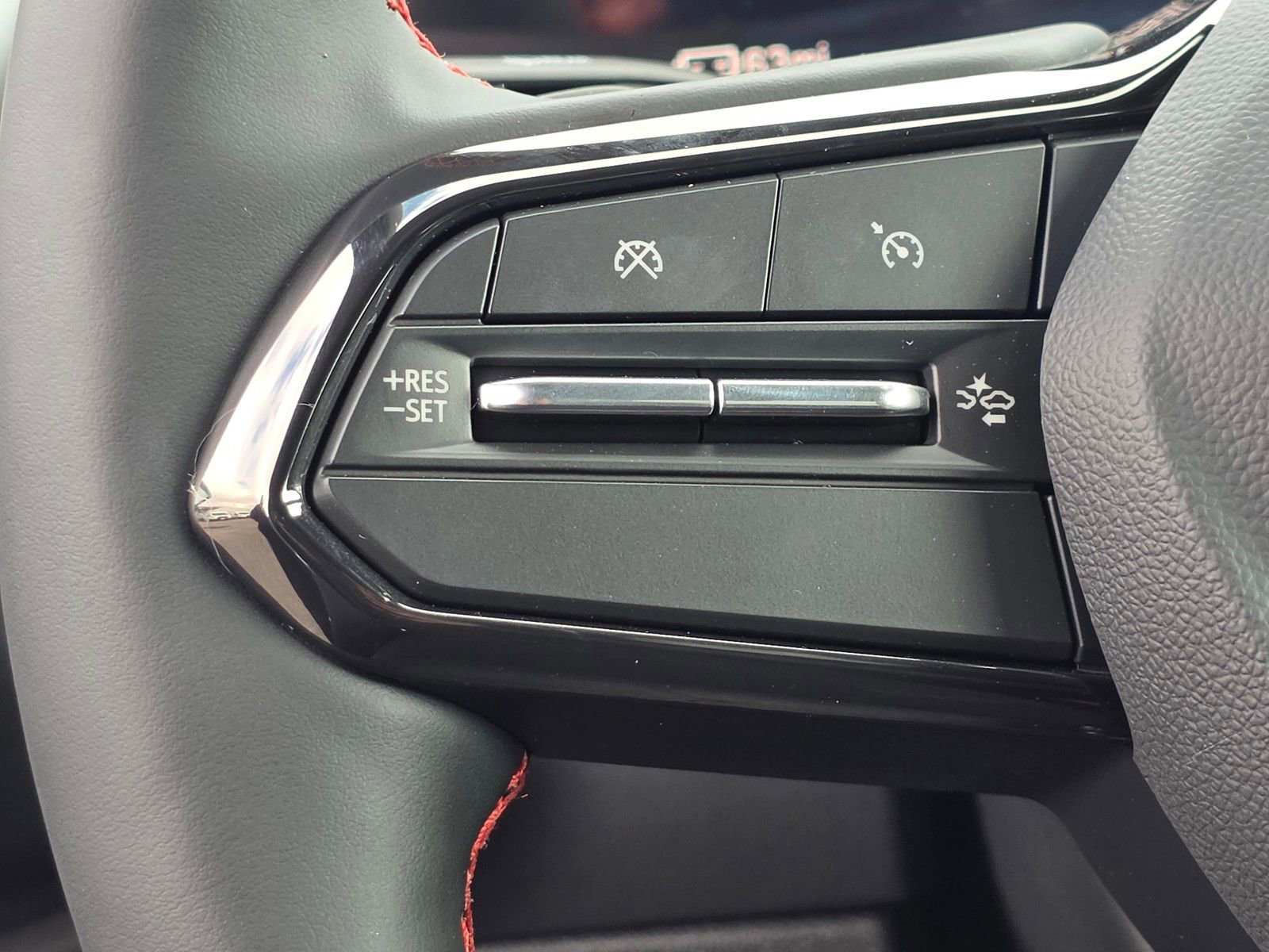 New 2026 Chevrolet Equinox EV RS image 33