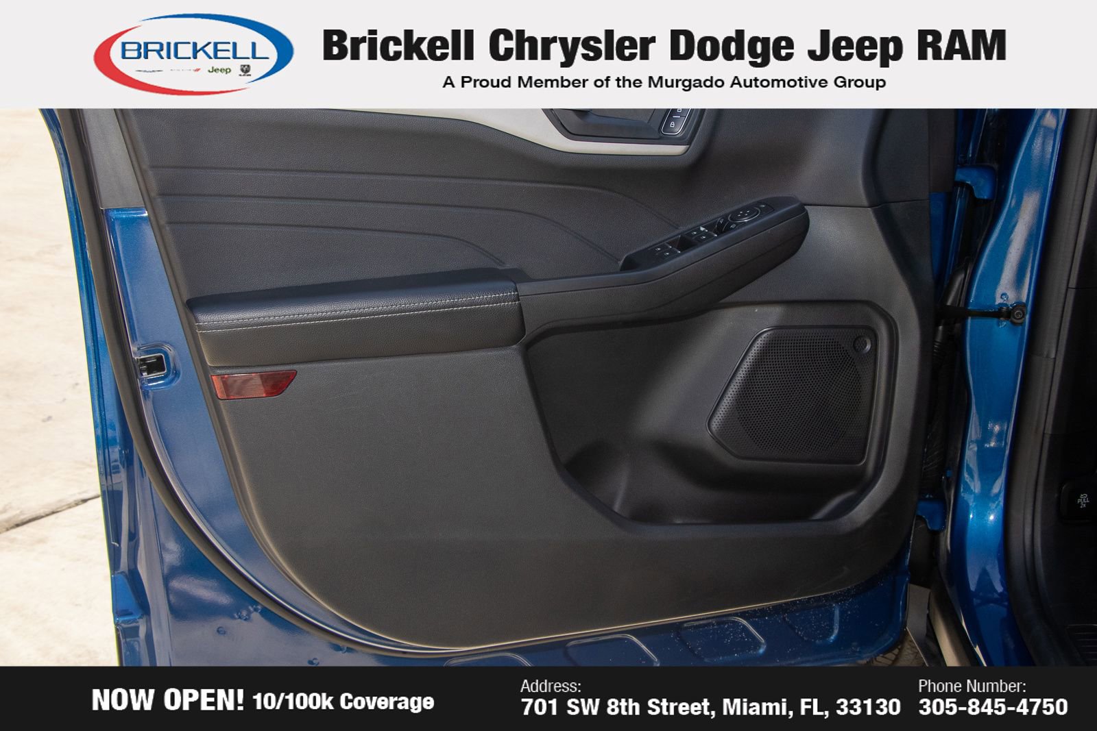 Used 2022 Ford Escape SE w/ SE Sport Appearance Package image 10