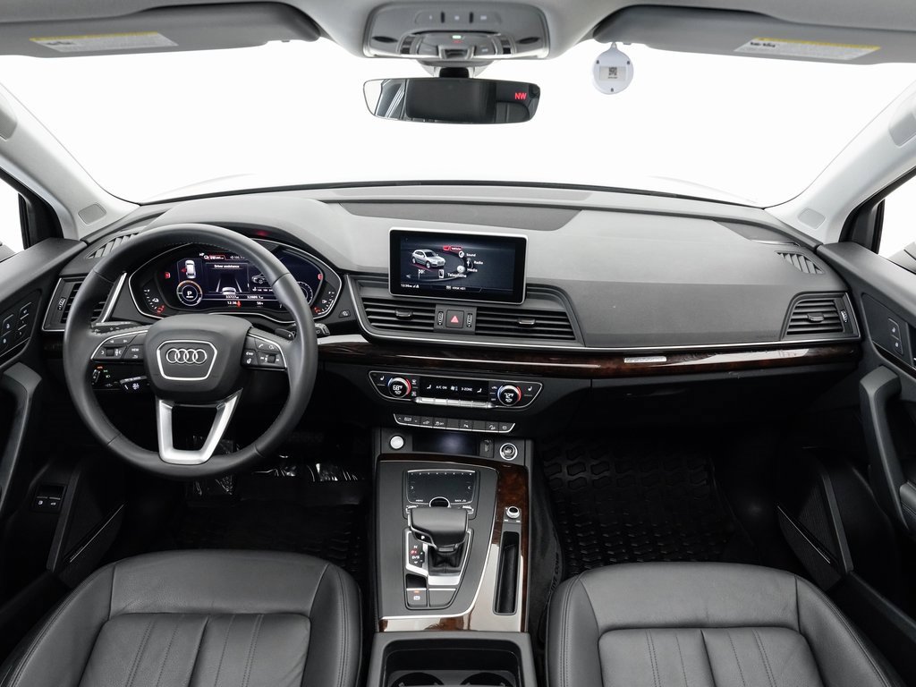 Used 2020 Audi Q5 e Premium Plus image 20