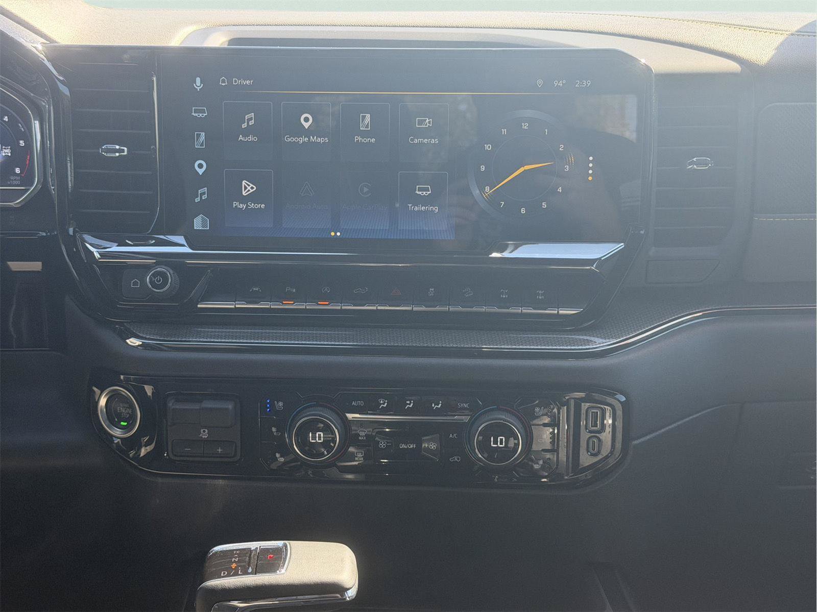 Used 2025 Chevrolet Silverado 1500 ZR2 w/ Technology Package AWD/4WD image 18