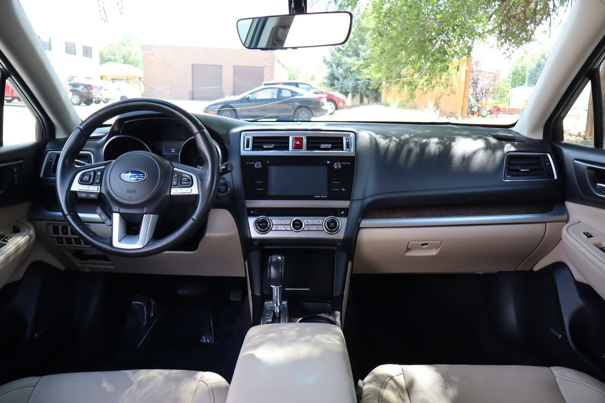 Used 2017 Subaru Outback 3.6R Limited AWD/4WD image 16