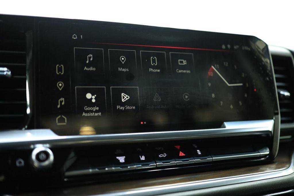 Used 2024 GMC Sierra 3500 SLT image 34