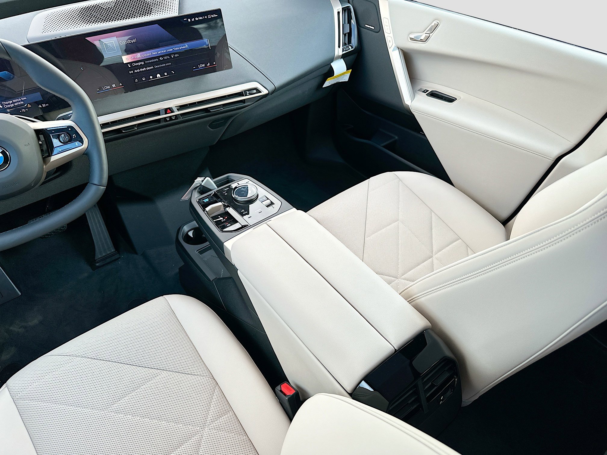 New 2026 BMW iX xDrive45 w/ Premium Package image 18