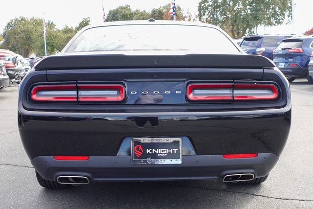 Used 2023 Dodge Challenger GT image 9