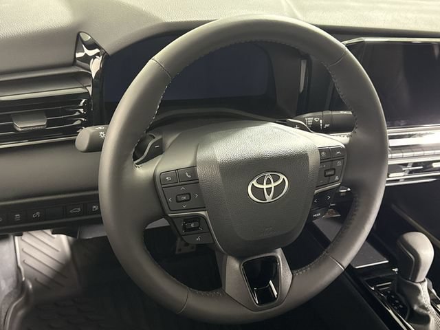 New 2026 Toyota Camry XSE FWD image 21