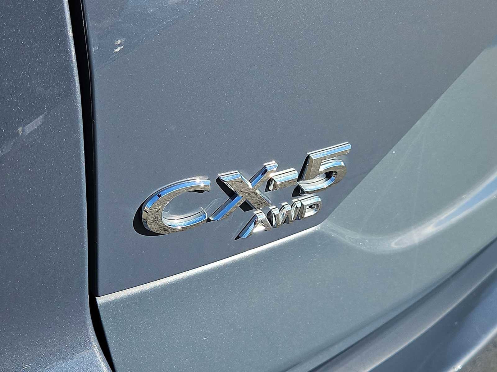 Used 2021 MAZDA CX-5 Carbon Edition image 12