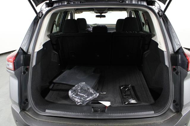 Certified 2023 Nissan Rogue S image 17