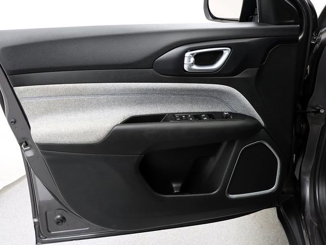 Used 2022 Jeep Compass Latitude w/ Convenience Group image 22