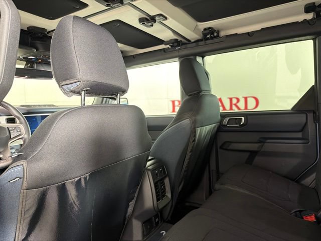 Used 2025 Ford Bronco Heritage Edition AWD/4WD image 14