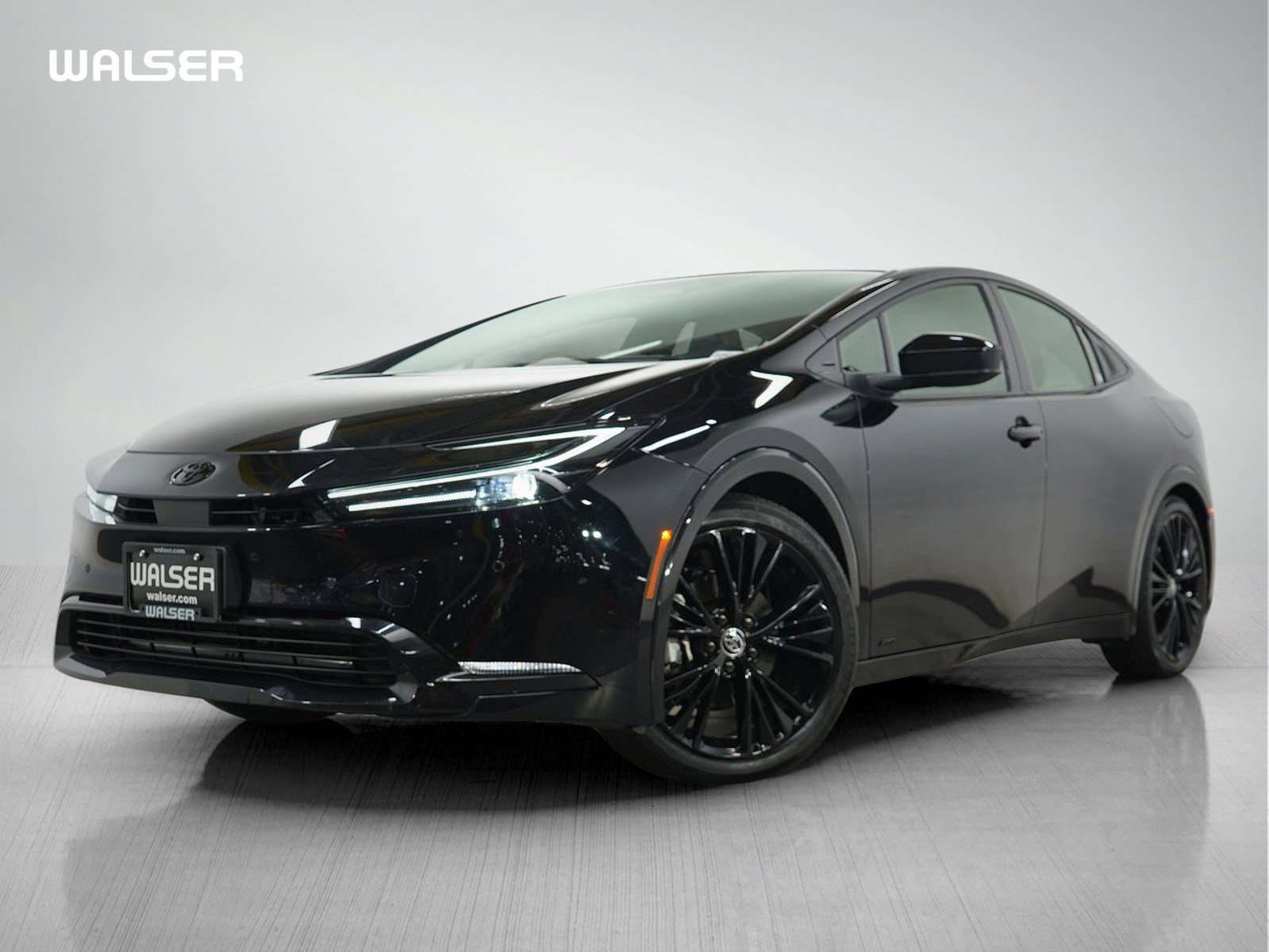 Used 2025 Toyota Prius AWD