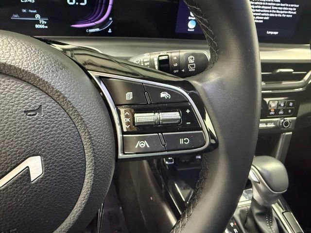 Used 2025 Kia Seltos S FWD image 15