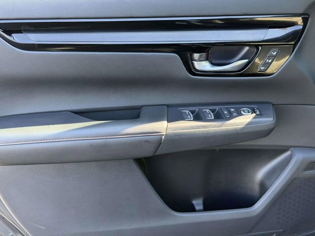 Used 2025 Honda CR-V Sport Touring image 11